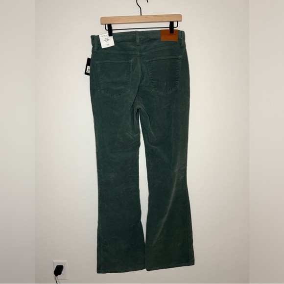 Lucky Brand - High Rise Stevie Flare Corduroy - Size 12/31L - Picture 5 of 16